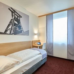Basic Single Room